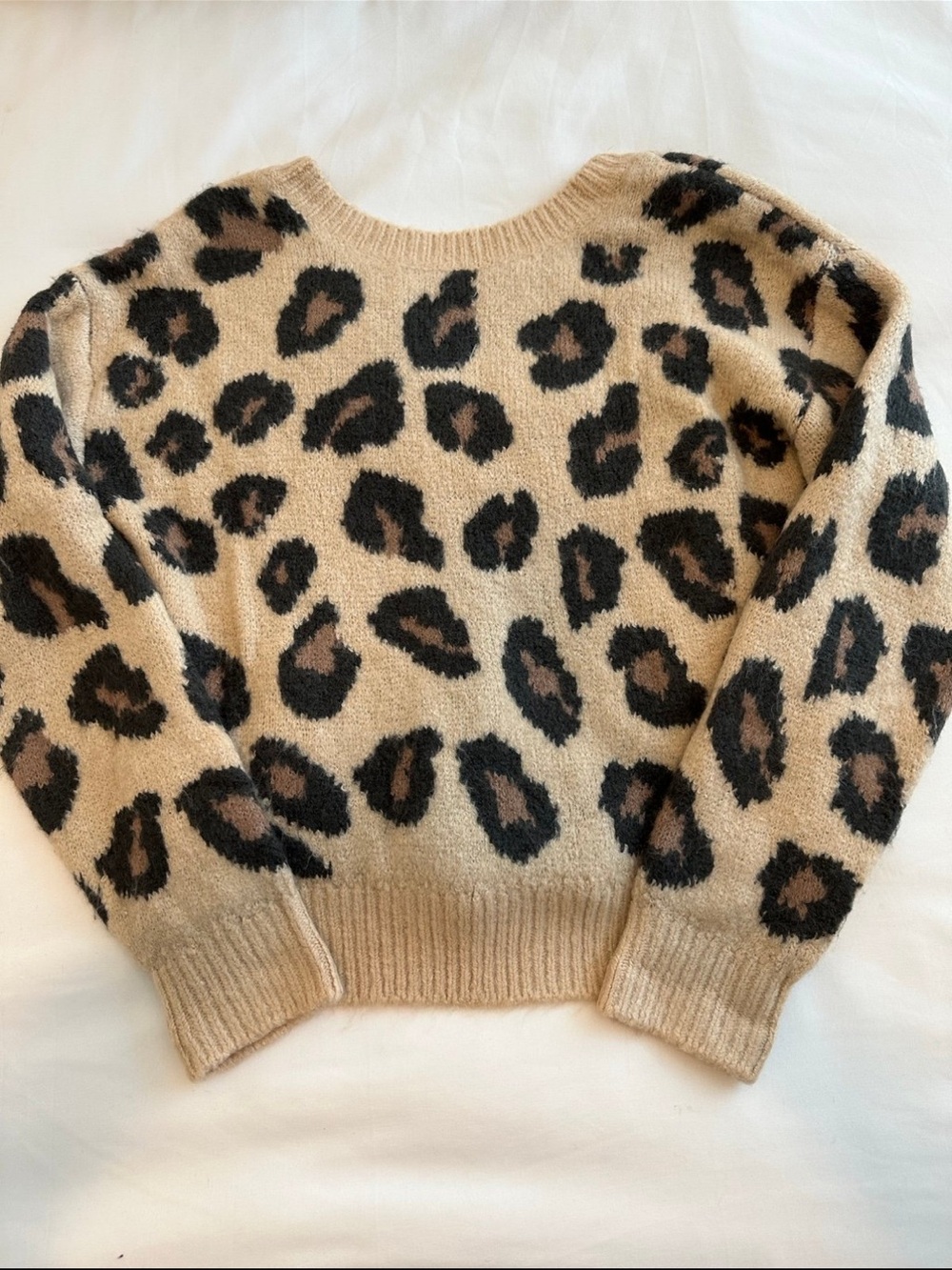 Victoria’s Secret PINK Leopard Print Sweater XS
